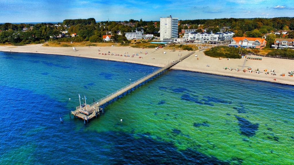 Romantik Seehotel Eichenhain Pelzerhaken Buitenkant foto