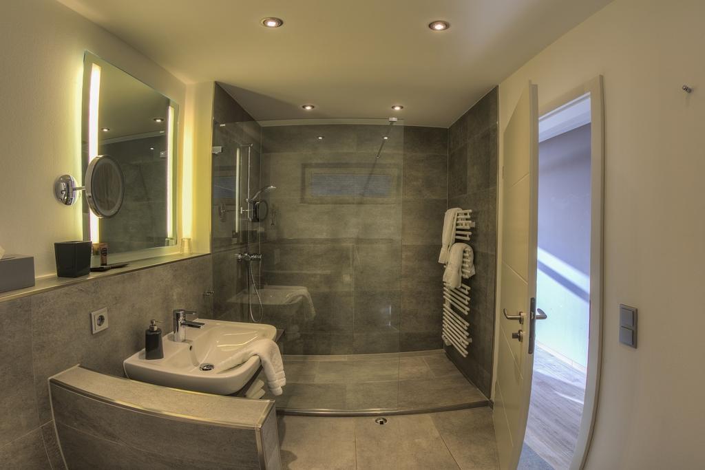 Romantik Seehotel Eichenhain Pelzerhaken Buitenkant foto
