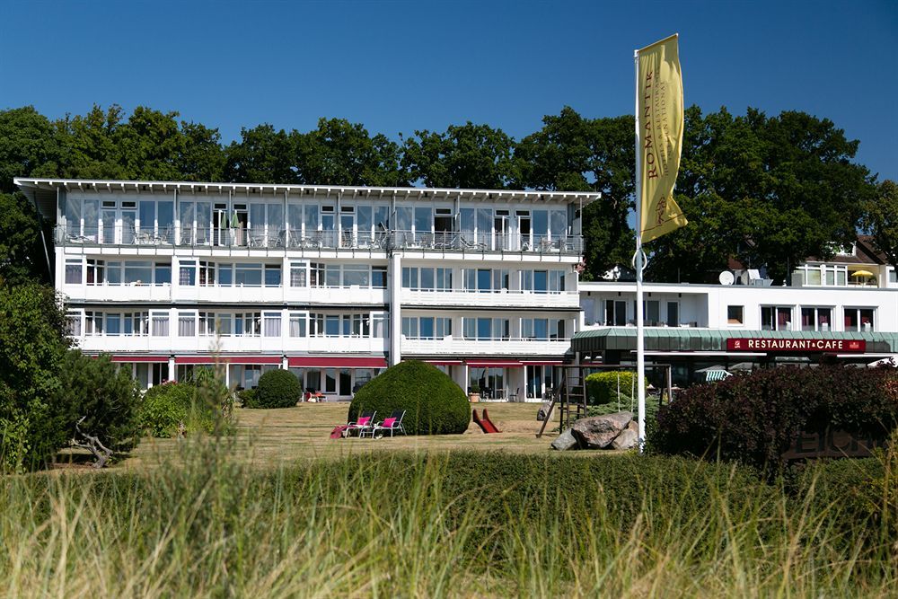Romantik Seehotel Eichenhain Pelzerhaken Buitenkant foto